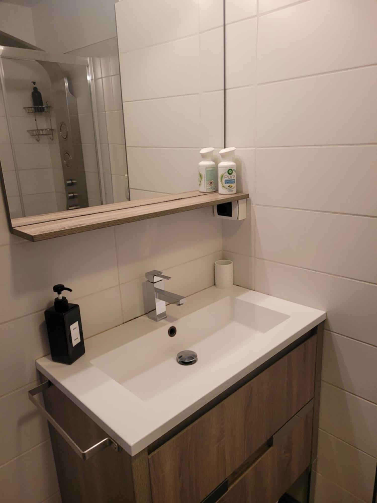 Cham'Heart, 4-Star Apartments In Chamonix Centre With Free Private Parking Room photo