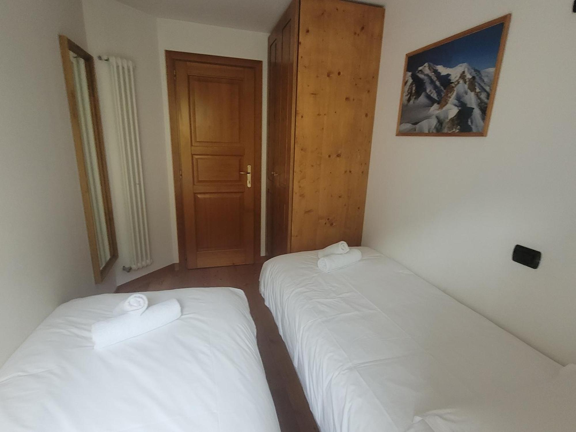 Cham'Heart, 4-Star Apartments In Chamonix Centre With Free Private Parking Room photo